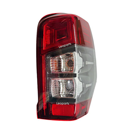 LEOPARTS Mitsubishi L200 Stop Lambası Sağ (Ledsiz) 2019-2021 8330B210