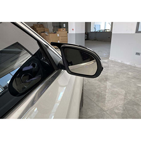 W205 Batman Ayna Kapağı Piano Black / 2015-2019