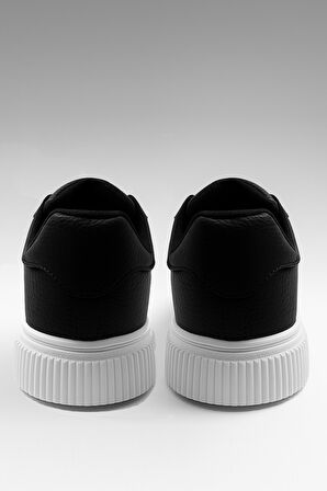 Erkek Spor Ayakkabı Rahat Yumuşak Taban Kaymaz Günlük Bağcıklı Sneaker LGF07