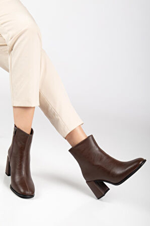 Suins Lilya Model Premium Model Kadın Kahve Siyah Bot 7 Cm Topuk Yüksekliği 