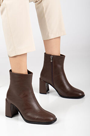 Suins Lilya Model Premium Model Kadın Kahve Siyah Bot 7 Cm Topuk Yüksekliği 