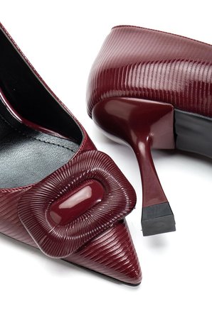 Suins Liora Model Kadın Topuklu Stiletto Ayakkabı