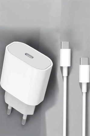 Güç Adaptörü ve Kablosu Şarj Aleti 15/15 Pro Max Uyumlu Hızlı Şarj - Lisinya