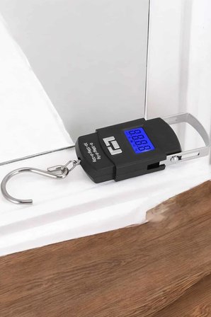 50 Kg El Kantarı Ağırlık Ölçer Dijital Ekranlı Kancalı Portatif - Lisinya