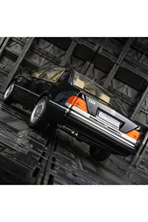 1:24 W140 SEL Kapıları Açılabilen Model Araba