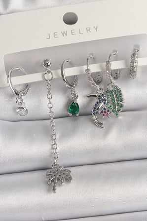 Pirinç Gümüş Renk Sallantı Zirkon Taşlı Ağaç Figür Çoklu Kadın Küpe Set
