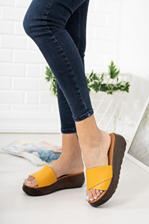 Linda Kadın Dolgu Topuk Casual Kalın Tabanlı Terlik