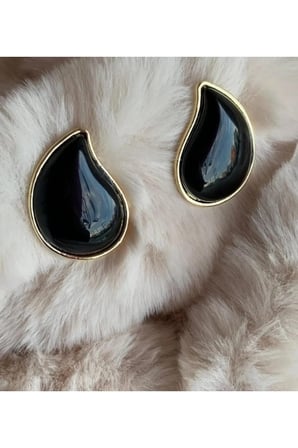 Damla Formlu Vintage Küpe - VIP Kararmayan Gold Çerçeveli Antialerjik Reçine Taşlı Şık Küpe