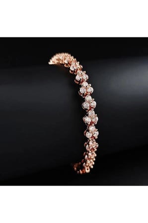 Rose Gold Kalp Detaylı Zirkon Taşlı Bileklik – Zarif & Şık Tasarım | Kadın | Paslanmaz Çelik
