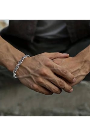 Gümüş Antik Desenli Kelepçe Bileklik - Melek Kanadı Figürlü Oksitli Kelepçe Bileklik – Gümüş Renk Kararmaz Çelik Vintage Ayarlanabilir Unisex Kadın Erkek Takı