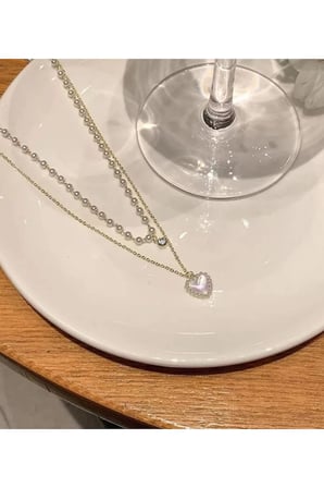 Çift Sıra Katmanlı İnci Kalp Sarkıtlı 14K Gold Çerçeveli Kolye - Kalp Detaylı Romantik Kadın Kolye