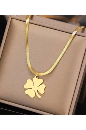Dört Yapraklı Yonca Kolye – 18K Gold Kararmaz Çelik Ezme Zincir Şanslı Yonca Uğurlu Kadın Kolye