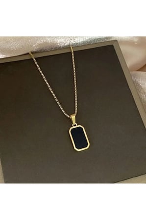 Siyah Taşlı Dikdörtgen Kolye – 14K Gold Kararmaz Çelik Vintage Minimal Kadın Kolyesi