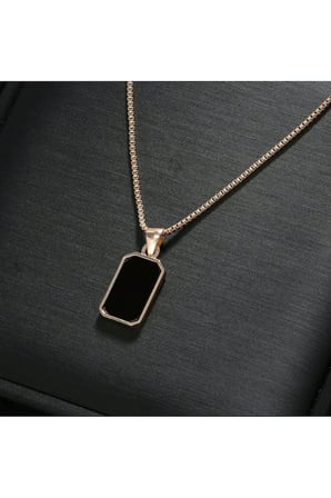 Siyah Taşlı Dikdörtgen Kolye – 14K Gold Kararmaz Çelik Vintage Minimal Kadın Kolyesi