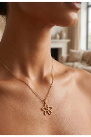 Çizgisel Çiçek Figürlü Kolye – 14K Gold Kararmaz Çelik Geometrik Minimal Kadın Kolyesi