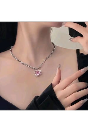 Kalın Zincirli Pembe Kalp Kolye – Gümüş Renk Kararmaz Çelik Yıldız Detaylı Y2K Kadın Kolye