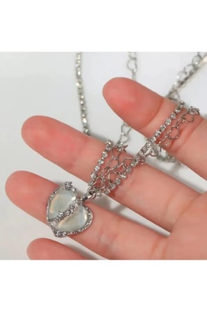 Opal Yansımalı Kalp Kolye – Gümüş Kaplama İkili Su Yolu Zincirli Zirkon Taşlı Y2K Kadın Kolyesi