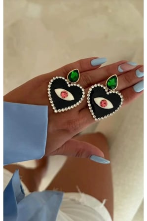 Siyah Kalp Nazar Yeşil Damla Asimetrik Sallantılı Küpe - Gösterişli Kararmaz Antialerjik Vintage Solmaz Şık Kadın Küpe