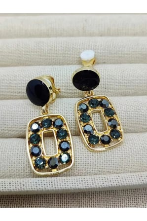 Siyah Taşlı Gold Çerçeve Sallantılı Küpe - Vintage Kararmaz Antialerjik Solmaz Şık Hediyelik Yeni Sezon Kadın Küpe
