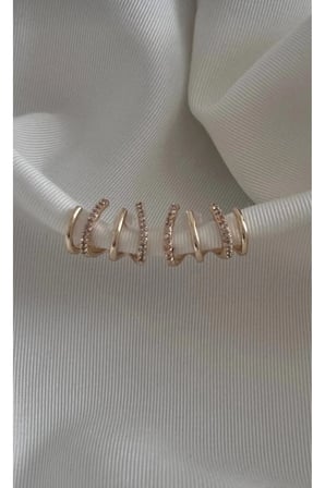 Altın Zirkon Üçlü Çizgi Ear Cuff Küpe - Modern Kararmaz Antialerjik Solmaz Şık Hediyelik Yeni Sezon Kadın Küpe