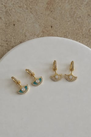 Yelpaze Model Zirkon Taşlı Vintage Küpe Çelik Antialerjik VIP Kararmaz Çelik Kadın Küpe