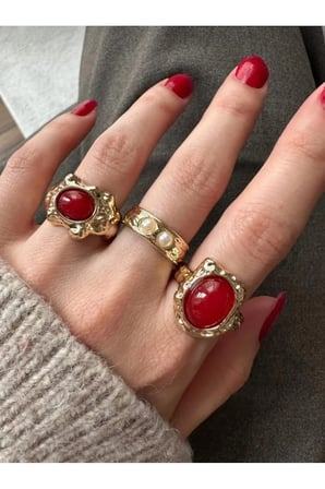 Vintage Dövme Kırmızı Taşlı 3'lü Yüzük Seti - 14K Gold İncili Bohem Antik Kadın Yüzük Seti