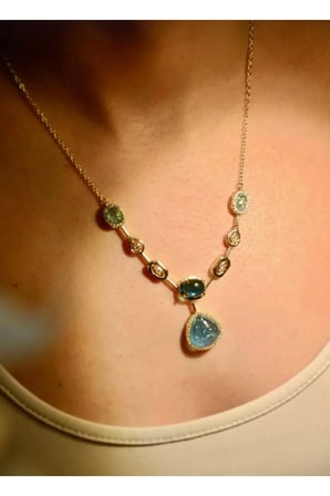 Opal Efektli Mavi Taşlı Sarkıtlı Vintage Kolye - 14K Gold Zincirli Zirkon Taşlı Zarif Özel Gün Davet Kolyesi