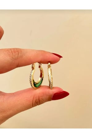 Yeşil Taşlı Zirkon Halka Küpe - 14K Gold Beyaz Zirkon Taşlı Klipsli Modern Şık Kadın Küpe