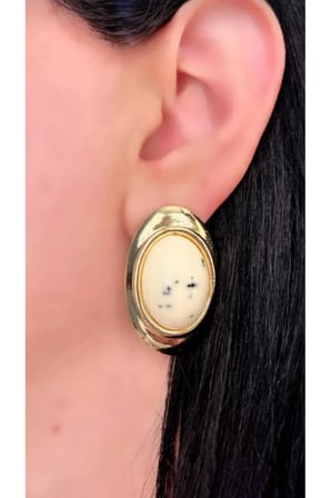 Oval Vintage Statement Küpe - 14K Gold Çerçeveli Krem Benekli Doğal Taş Görünümlü Retro Kadın Küpe