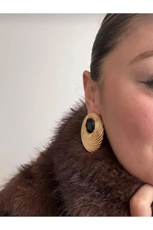 Oval Çizgili Vintage Statement Küpe - 14K Gold Spiral Desenli Siyah Cam Taşlı Retro Kadın Küpe