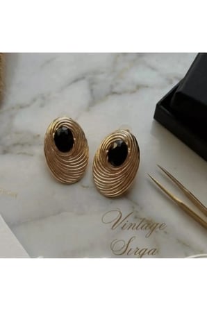 Oval Çizgili Vintage Statement Küpe - 14K Gold Spiral Desenli Siyah Cam Taşlı Retro Kadın Küpe