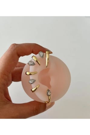 Damla Zirkon Taşlı Dikenli Kulak Tırmığı Ear Cuff Küpe - 14K Gold Modern Delik Gerektirmeyen Vintage Küpe
