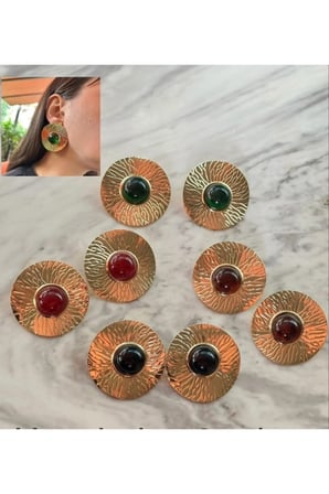Büyük Yuvarlak Dövme Metal Statement Küpe - 14K Gold Yeşil Cam Taşlı Vintage Retro Kadın Küpe