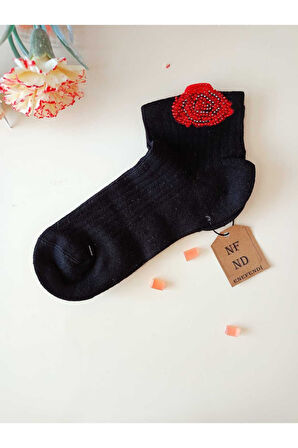 2 ÇİFT GÜL LOVE TAŞLI PAMUKLU BURUN DİKİŞSİZ KOKULU KISA KONÇ ÇORAP KREM SİYAH KADIN ÇORABI 36-40