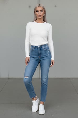 Kadın Beyaz Dokulu Bisiklet Yaka Uzun Kollu Slim Fit Body - Kadın Bluz
