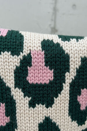 Kadın Krem Leopar Desenli Oversize Kışlık Kalın Örgü  Triko Hırka - Kadın Hırka 