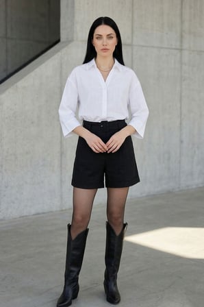 Kadın Beyaz Oversize Fit Düğmeli 3/4-Truvakar Kol Fisto Yaka Dokuma Rahat Kesim Uzun Kadın Gömlek 