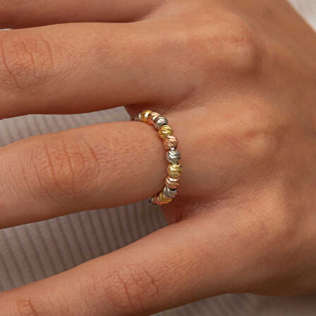 Lucky Life Kadın Gümüş Sıralı Dorika  Yüzük