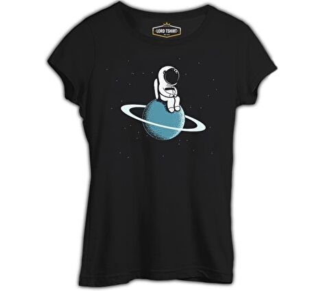 On the Saturn Siyah Bayan Tshirt