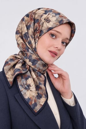 Lesscarves Çiçek Desenli Pamuk İpek Eşarp LS2214