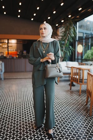 TESETTÜR LİSA İKİLİ TAKIM HAKİ