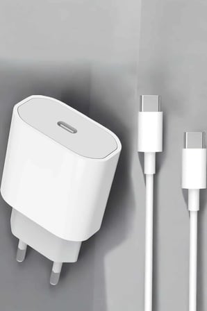 Güç Adaptörü ve Kablosu Şarj Aleti 15/15 Pro Max Uyumlu Hızlı Şarj - Lisinya