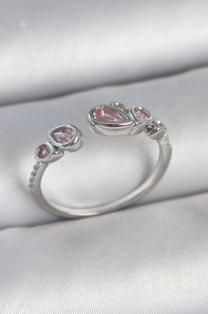 Pirinç Gümüş Renk Pembe Damla Zirkon Taşlı Ayarlanabilir Model Kadın Yüzük - Lisinya