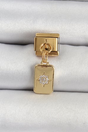 316L Çelik Sallantılı Zirkon Taşlı Kutup Yıldızı Figürlü Dikdörtgen Model Gold Renk Nomination Charm