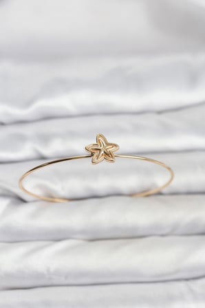 Yıldız Model Gold Renk Bileklik - Lisinya