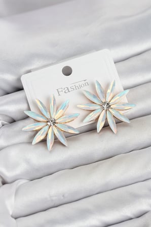 Beyaz Renk Kristal Taşlı Lotus Model Kadın Küpe - Lisinya