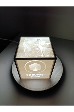 Kişiye Özel 3D Baskı Işıklı Fotoğraf Küp Lamba – LED Aydınlatmalı Dekoratif Gece Lambası