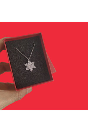 Modahilye 925 Ayar Gümüş Lotus Çiçeği Baget Taşlı Tasarım Kolye