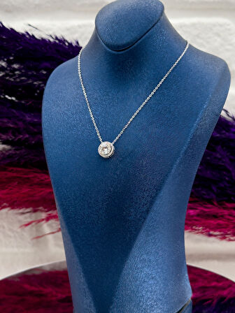 925 Ayar Gümüş Mosanite Taşlı Pırlanta Montür Desenli Popüler Kadın Kolye