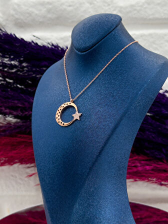 925 Ayar Gümüş Rose Renk Ayyıldız Modeli Lüks Kadın Kolye